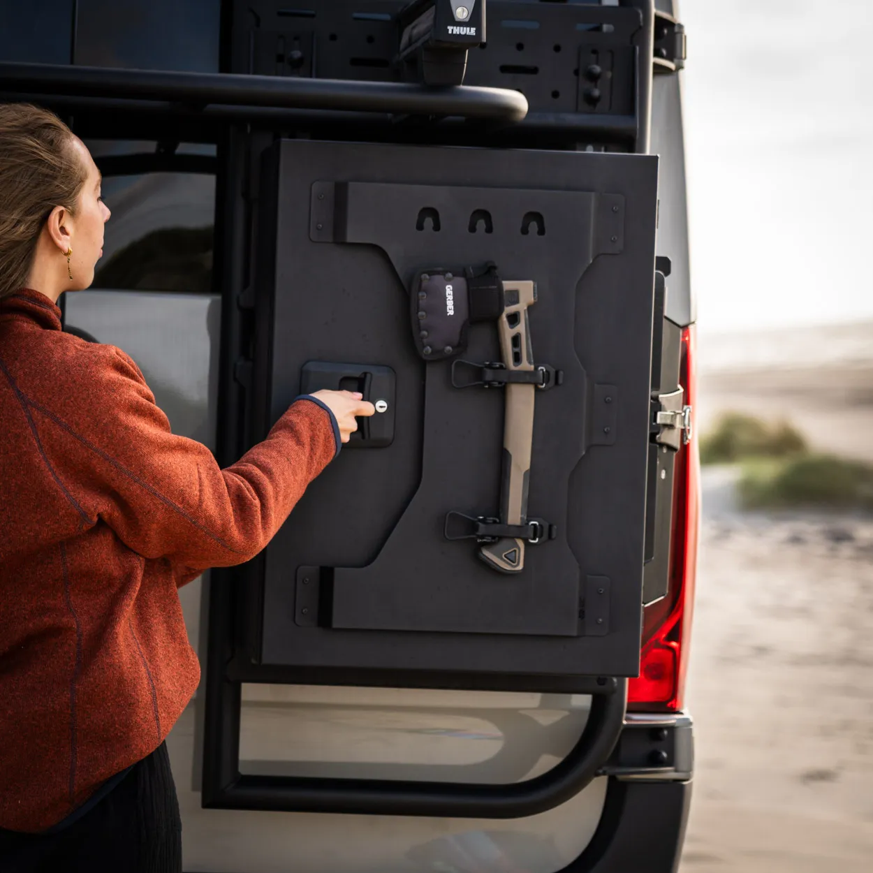 Cargo Box 700 - Image 4