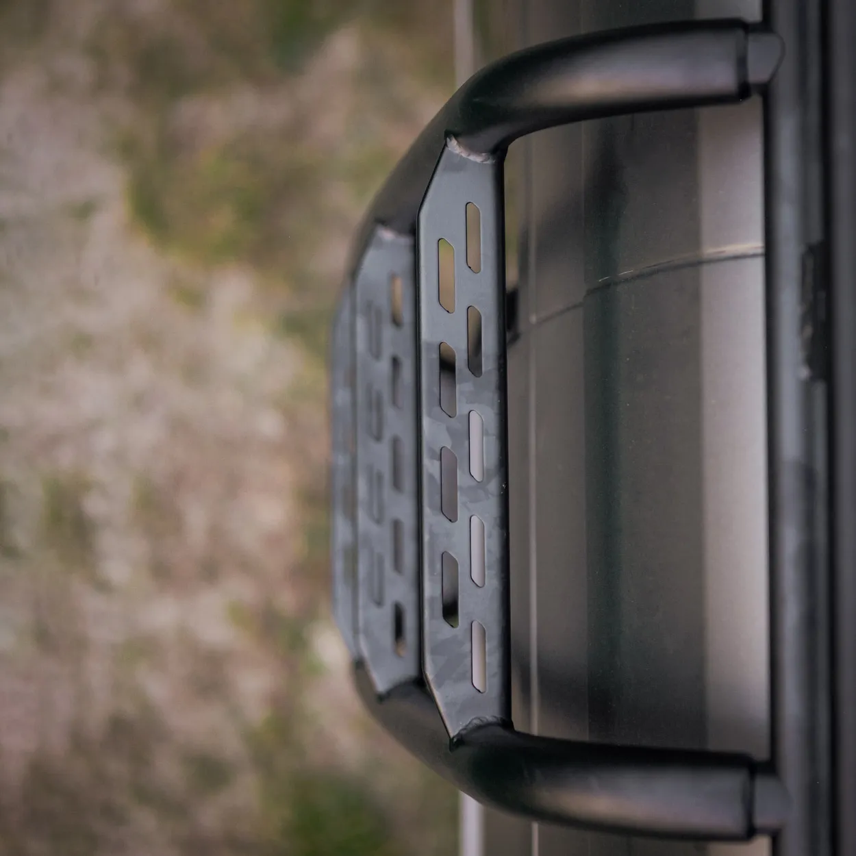 Side Ladder H2 - Image 10