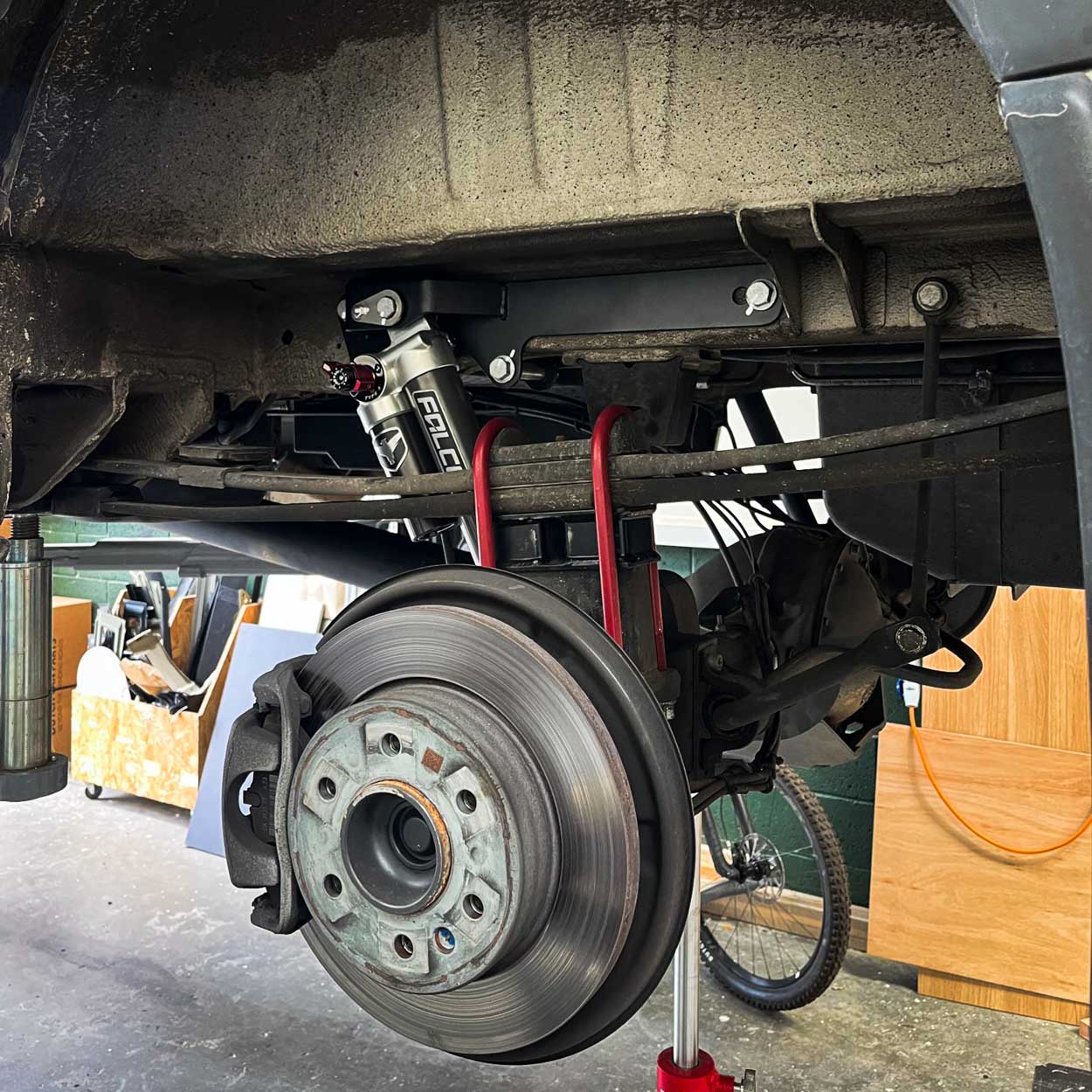 Elevate Vans Lift Kit 50mm Rear only - Image 3