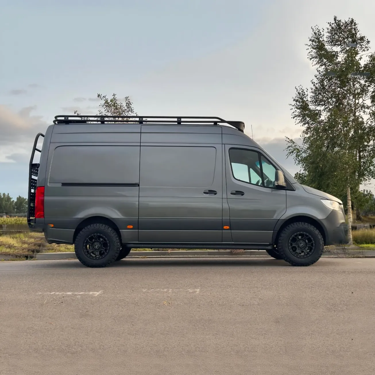 Elevate Vans RWD Höherlegungssatz 50mm – Bild 3